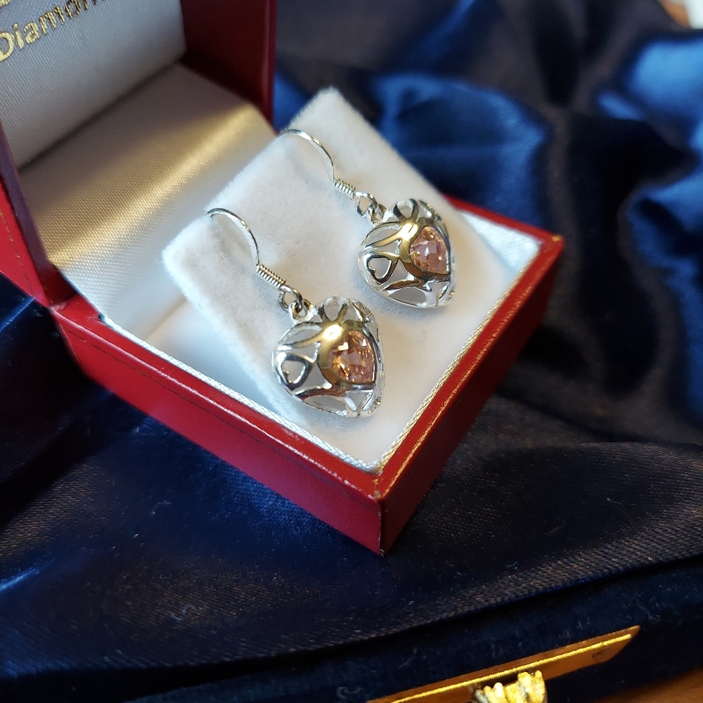 SS 925 Dangle Heart Earrings w/Pink Cz 1", GC. - Picture 4 of 8